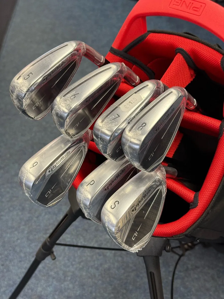 TaylorMade Qi Irons