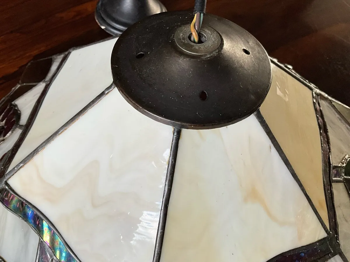 Large TIFFANY Style 18 inch Ceiling Pendant Light - Image 3