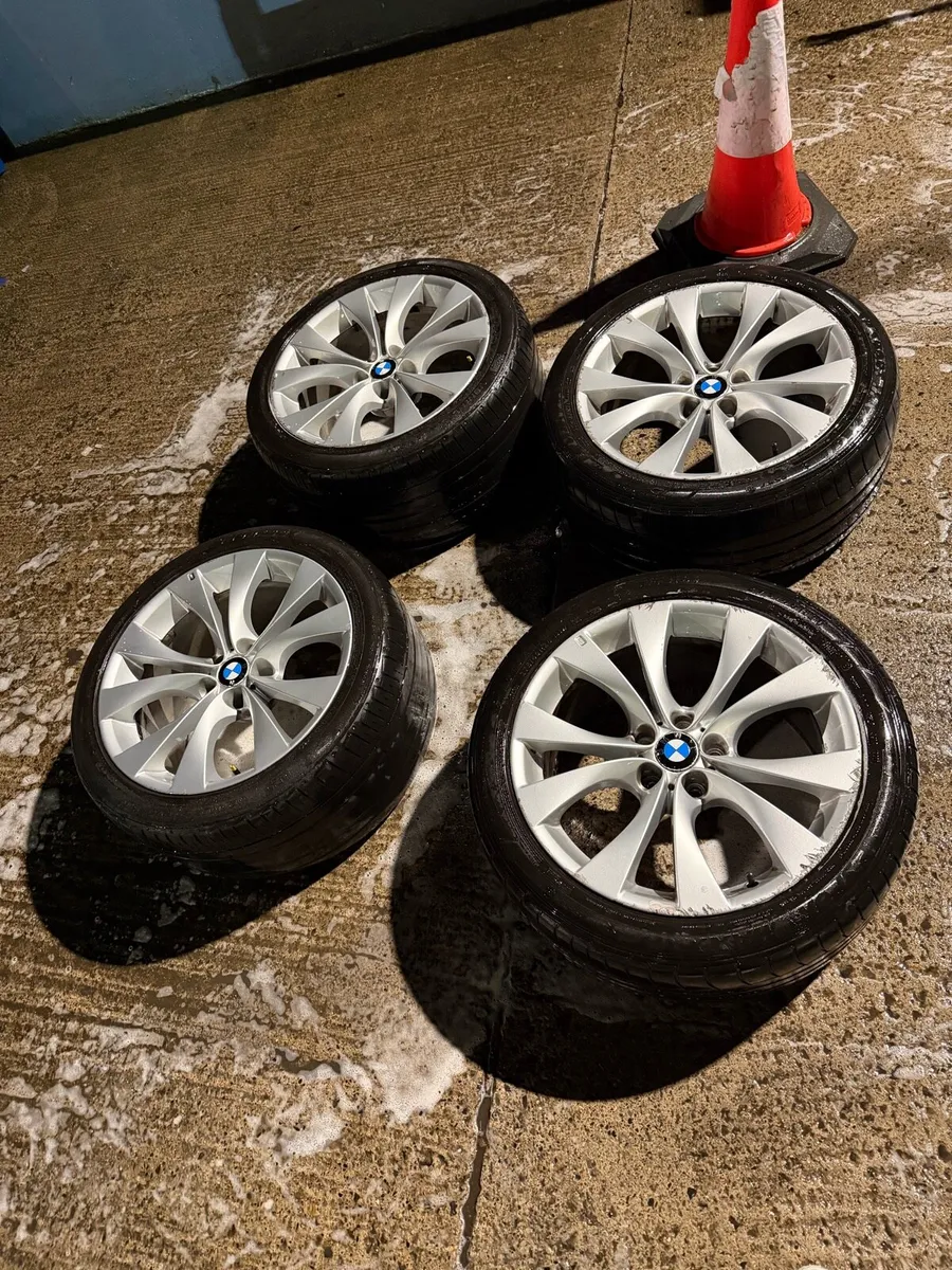 BMW X5 Alloys and Tyres 20” - Image 1