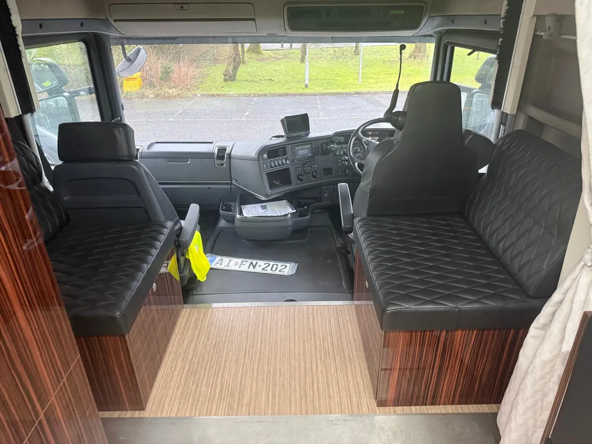 New Build Lehel 6/7 Horse on Scania R520 Topline O - Image 4