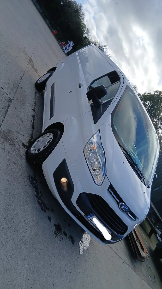 Transit Custom - Image 1