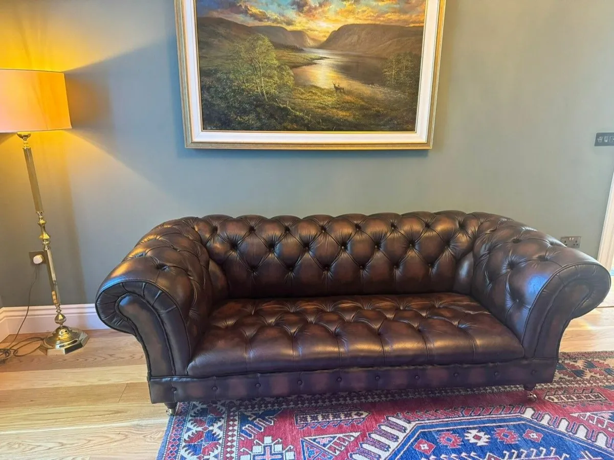 Original Chesterfield Sofa 3-Seater - Image 2