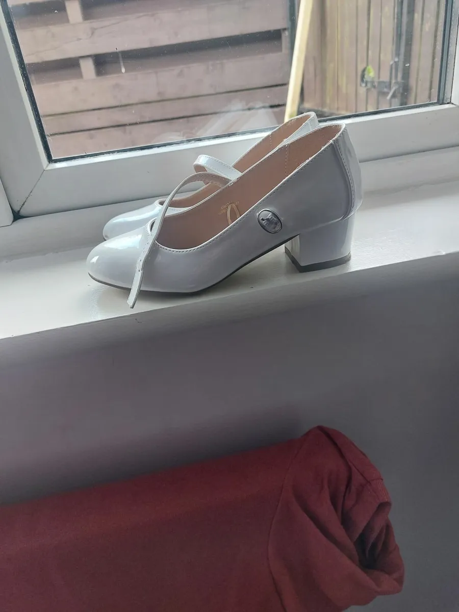 Communion wear - Image 1