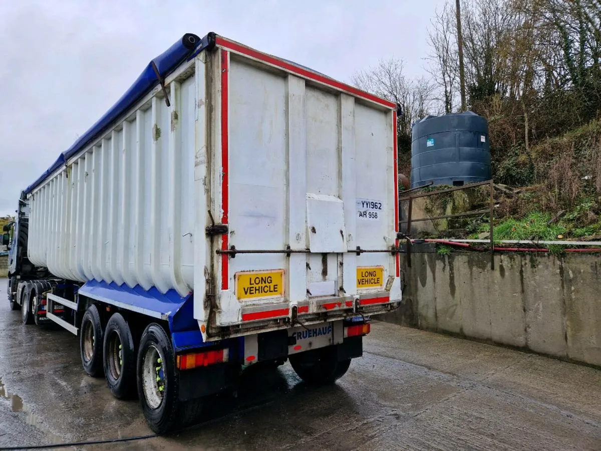 Fruehauf Bulk Tipper - Image 1