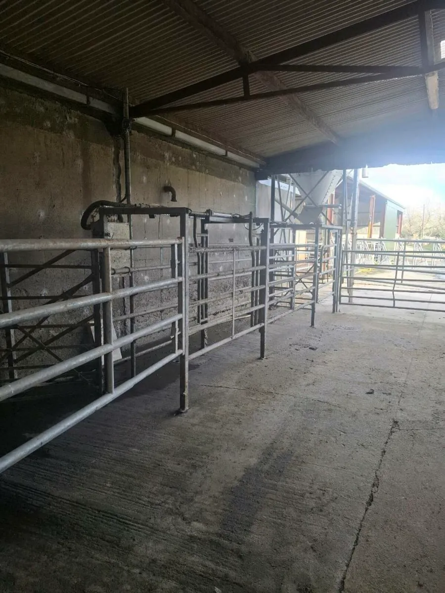 Drafting gate - Image 1