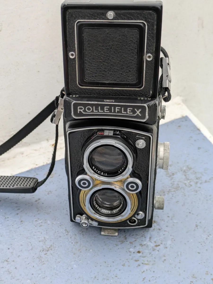 Rolleiflex TLR 6x6 camera - Image 4