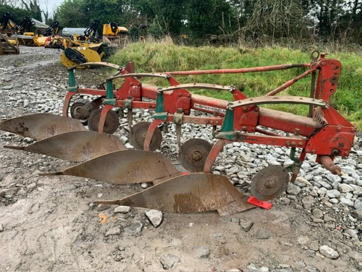 KVERNELAND 4 X 14" NO8 MODEL A - Image 3