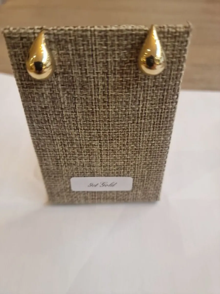 9ct Gold Earrings - Image 2