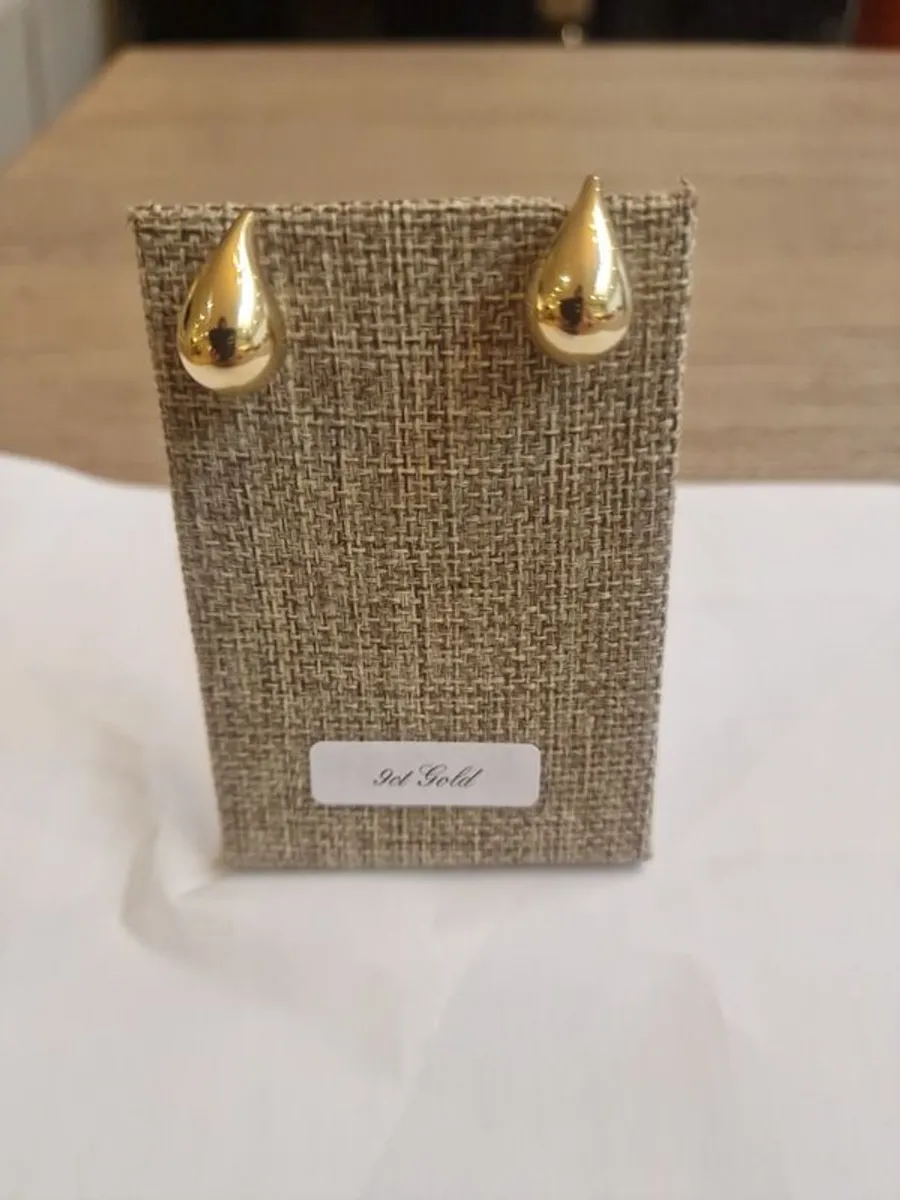 9ct Gold Earrings Brand new - Image 2