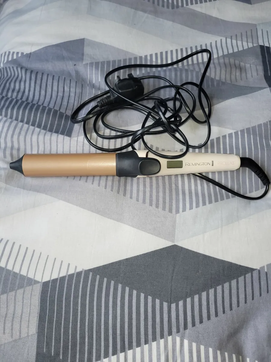 Remington Proluxe Curler