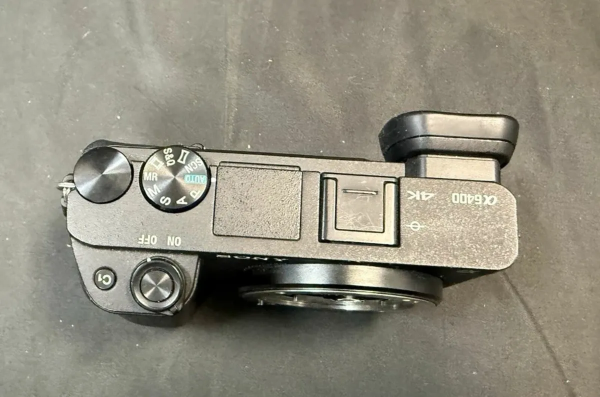 Sony Alpha 6400 24.2 MP  Camera - Body Only - Image 3
