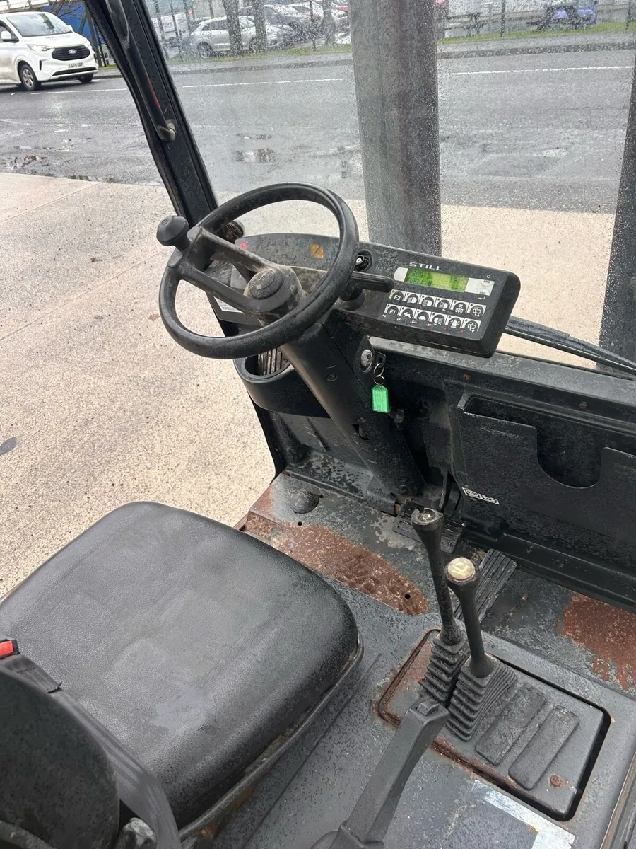 Still Diesel Forklift - Image 3
