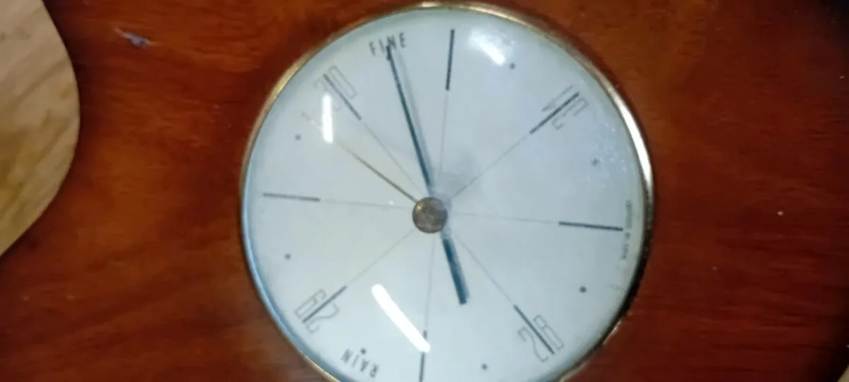 Small Vintage German Made Barometer - Image 3