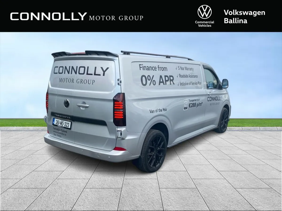 Volkswagen Transporter Trendline 150bhp LWB 30 - Image 4