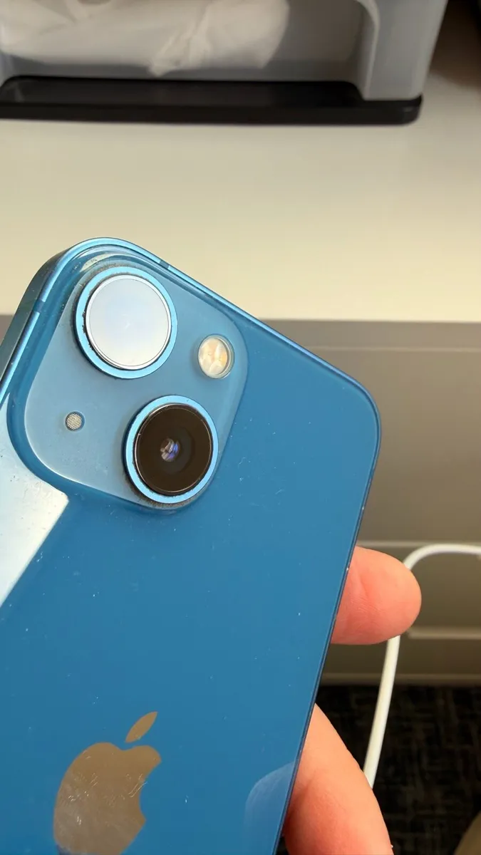 iPhone 13 mini - Image 3