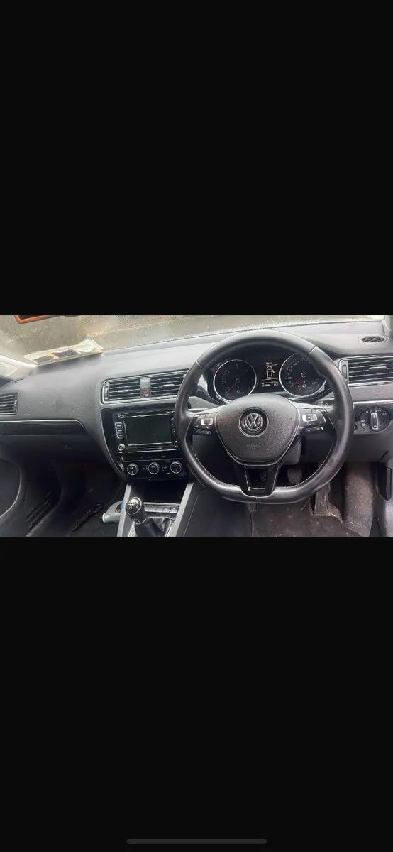 Car For Repair / Breaking - Image 1