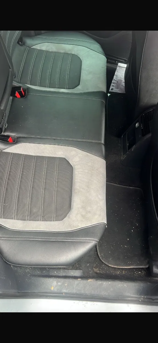 Car For Repair / Breaking - Image 4