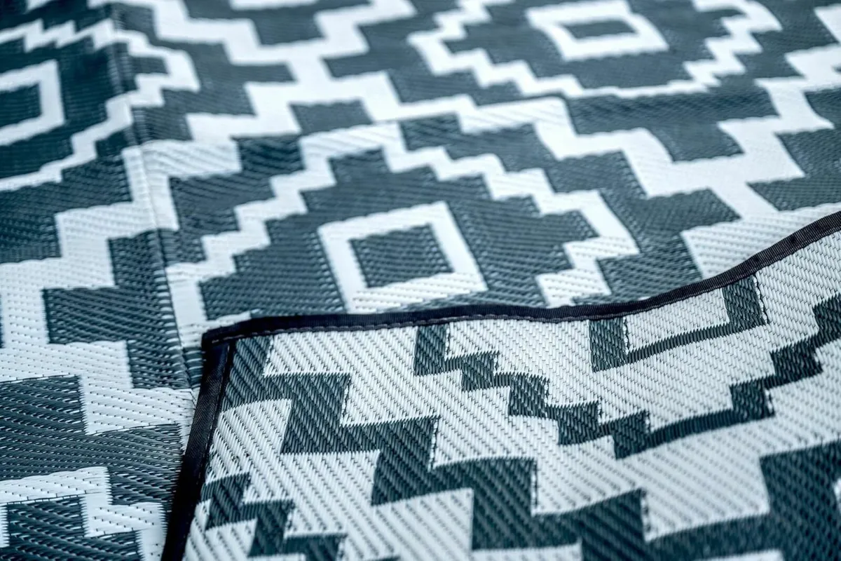 Aztec Awning Carpet - Image 4