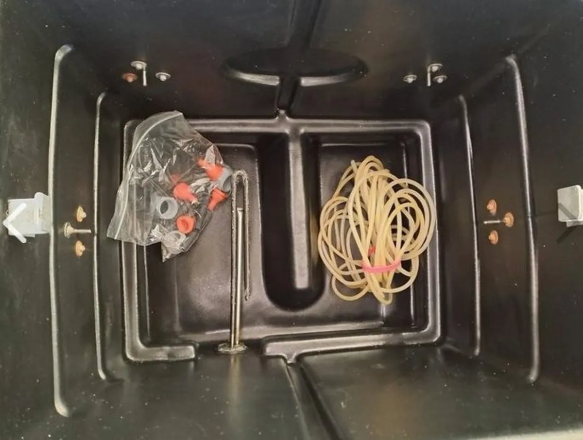 Automatic on demand Lamb feeder - Image 3