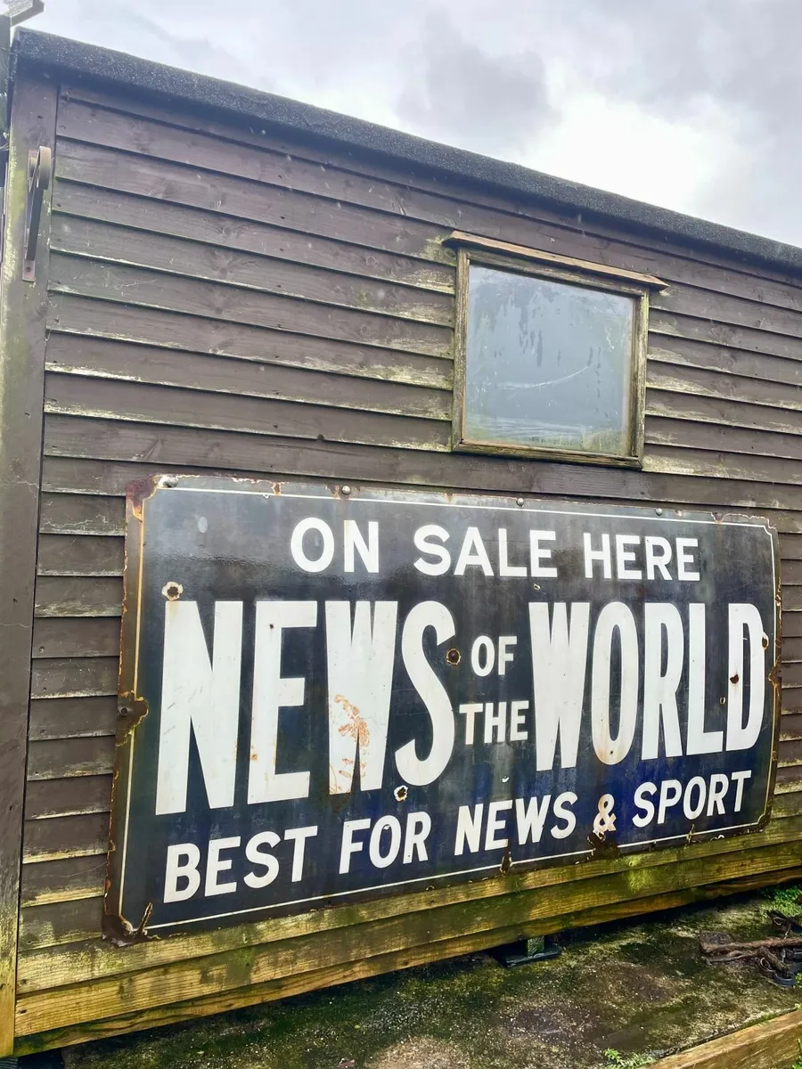 1950s NEWS OF THE WORLD enamel sign 6ft - Image 1