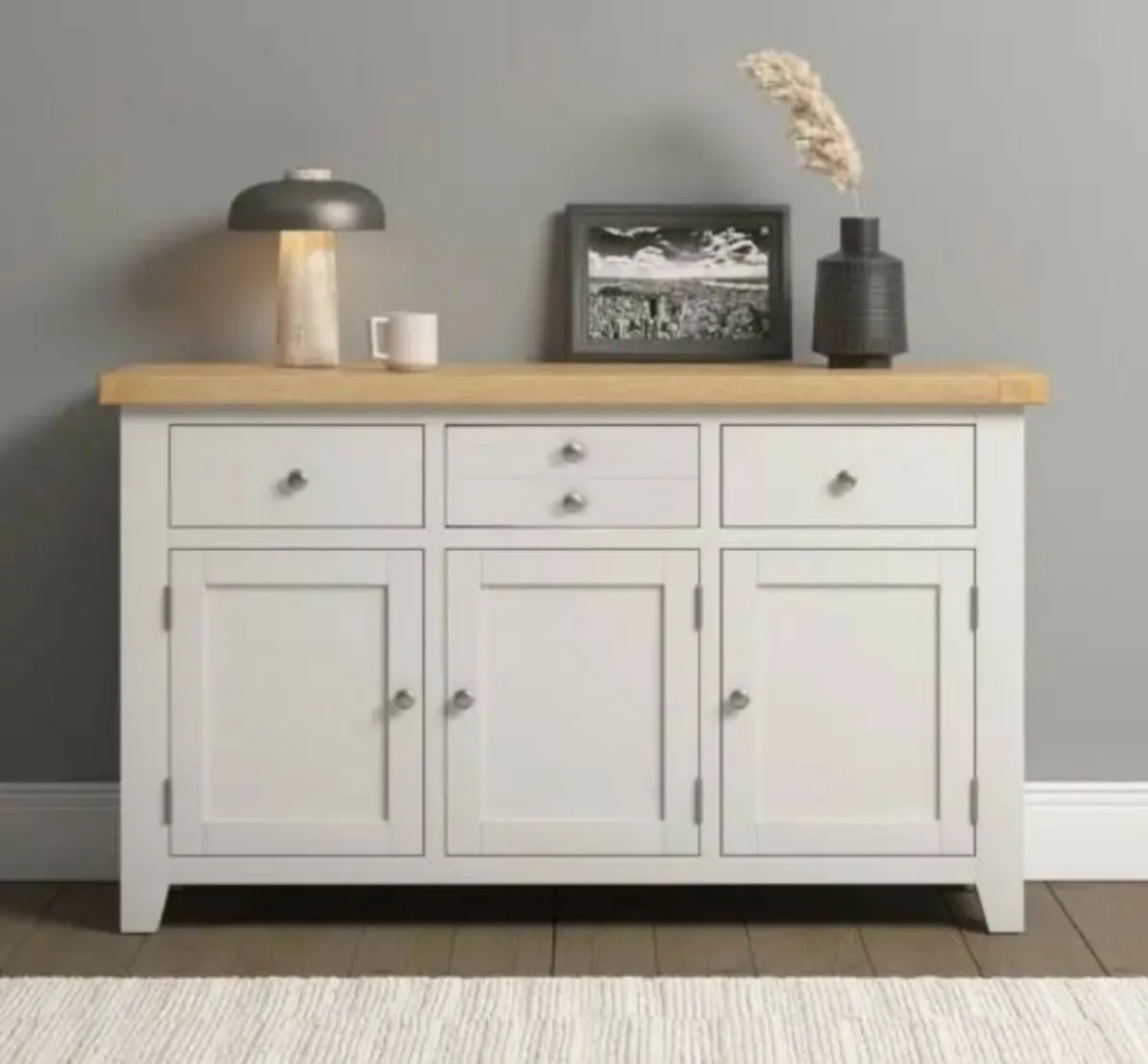 Windsor 3 Door 3 Drawer Sideboard Ivory/Oak - Image 1