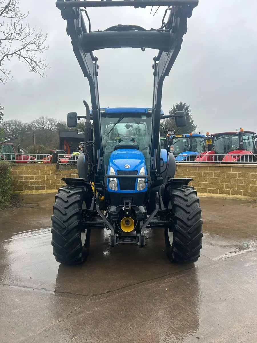 New holland T6030 + loader - Image 3