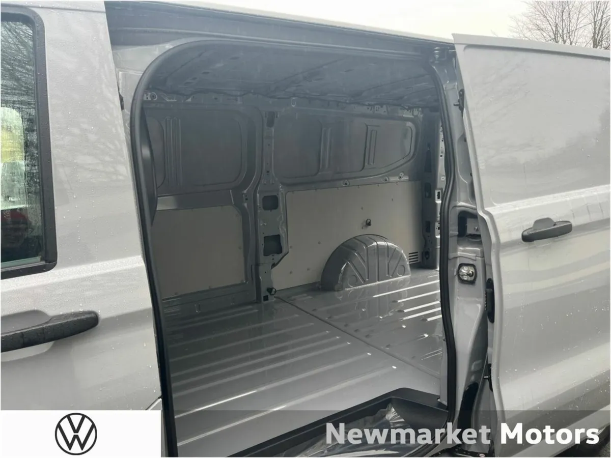 Volkswagen Transporter 170BHP AUTOMATIC LONG WHEEL - Image 2