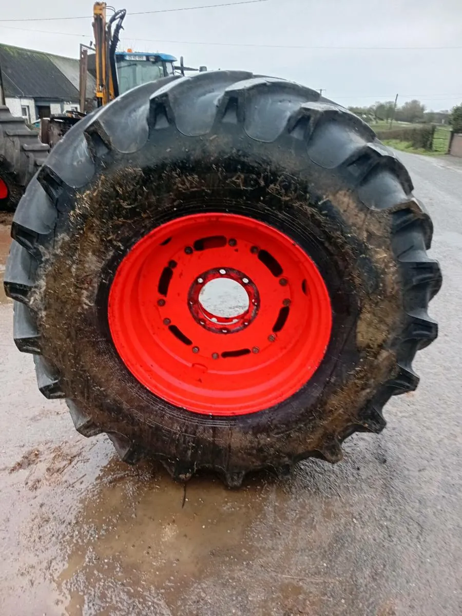 Tractor tyres - Image 2