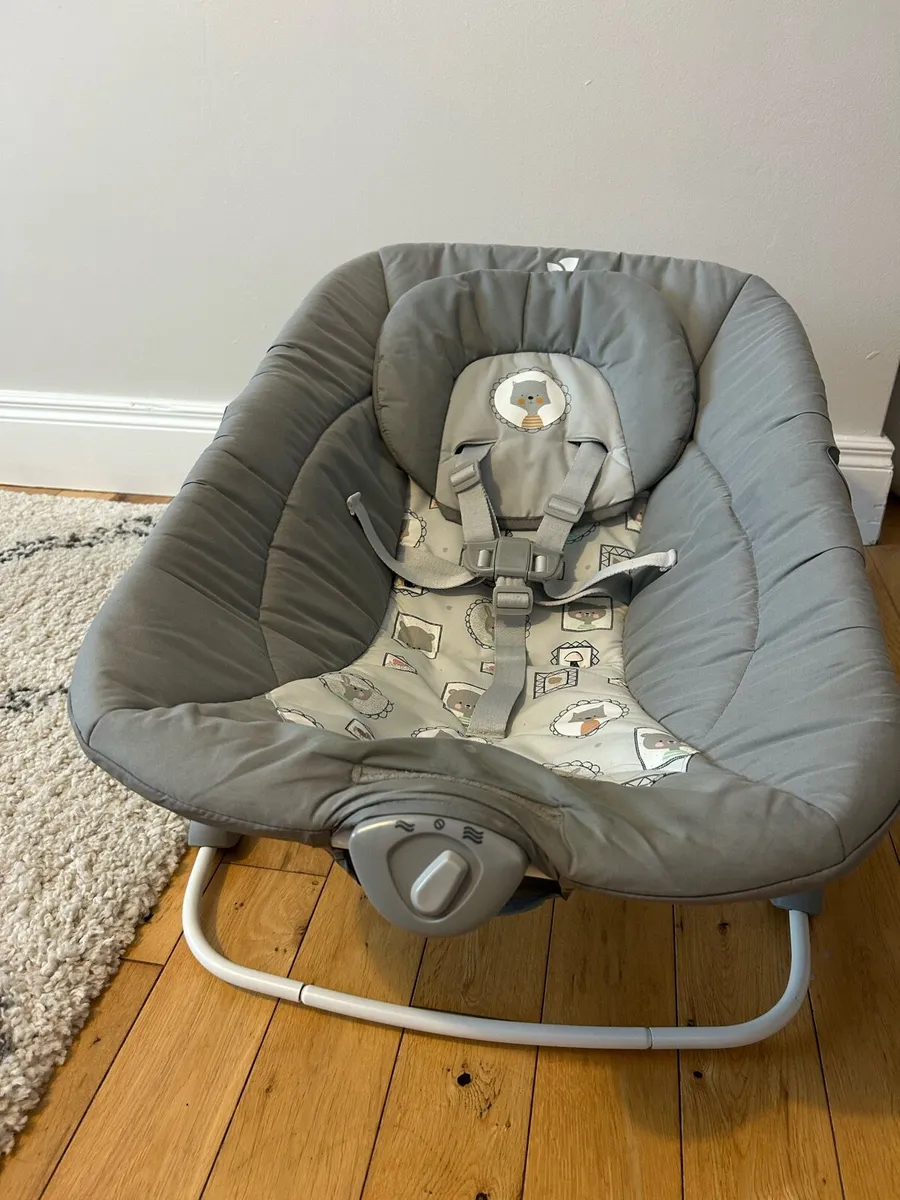 Baby bouncer - Image 1