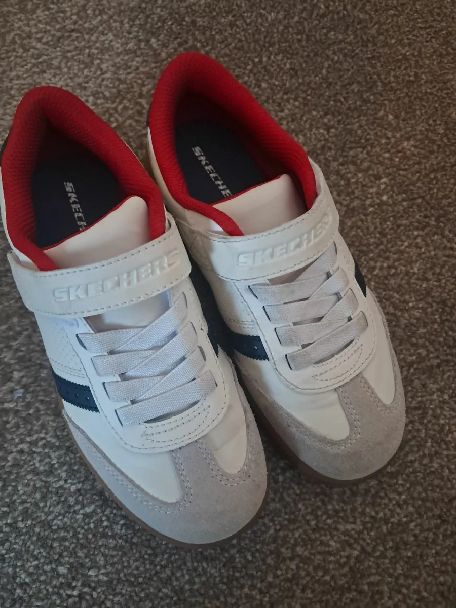 Skechers Occasion Shoes worn once - Image 1