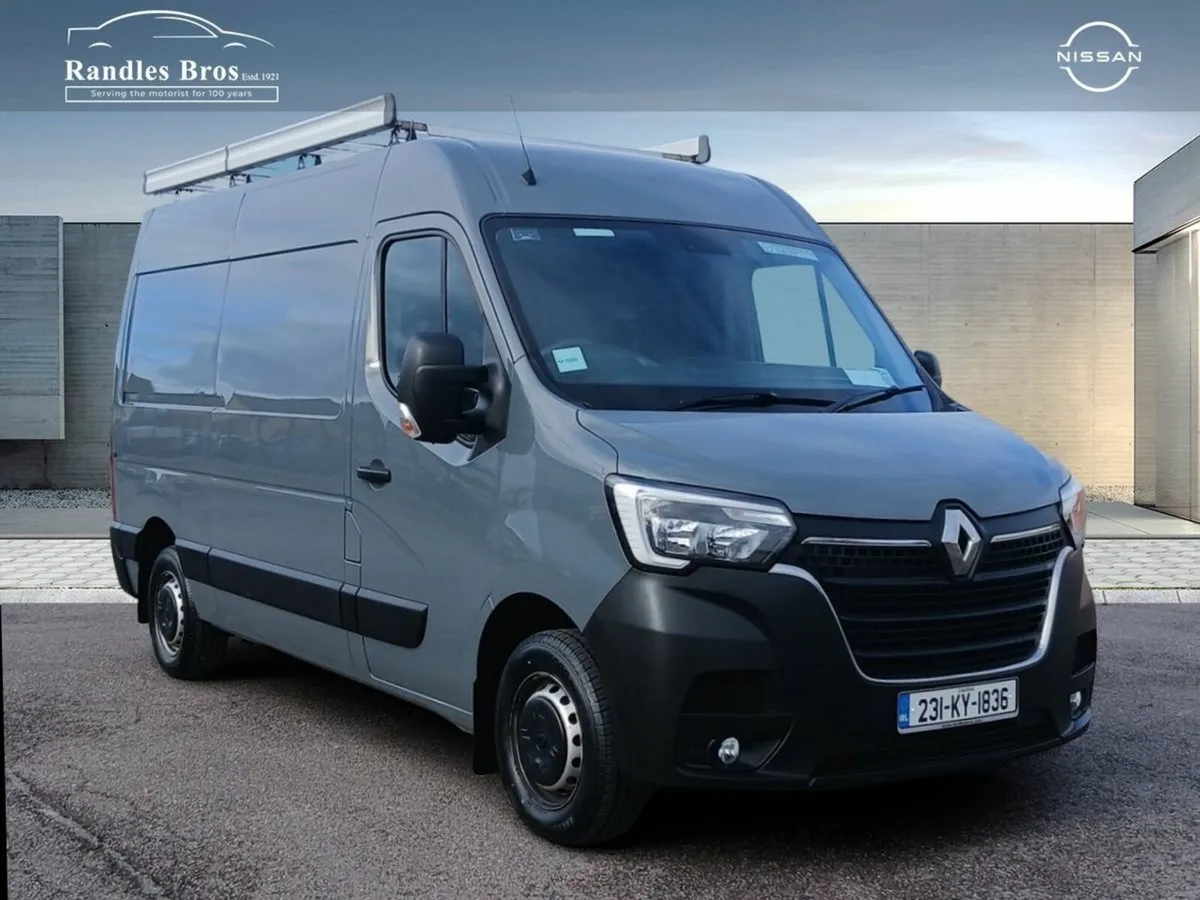 Renault Master MASTER FWD MM35 BLUE DCI 135 B - Image 1