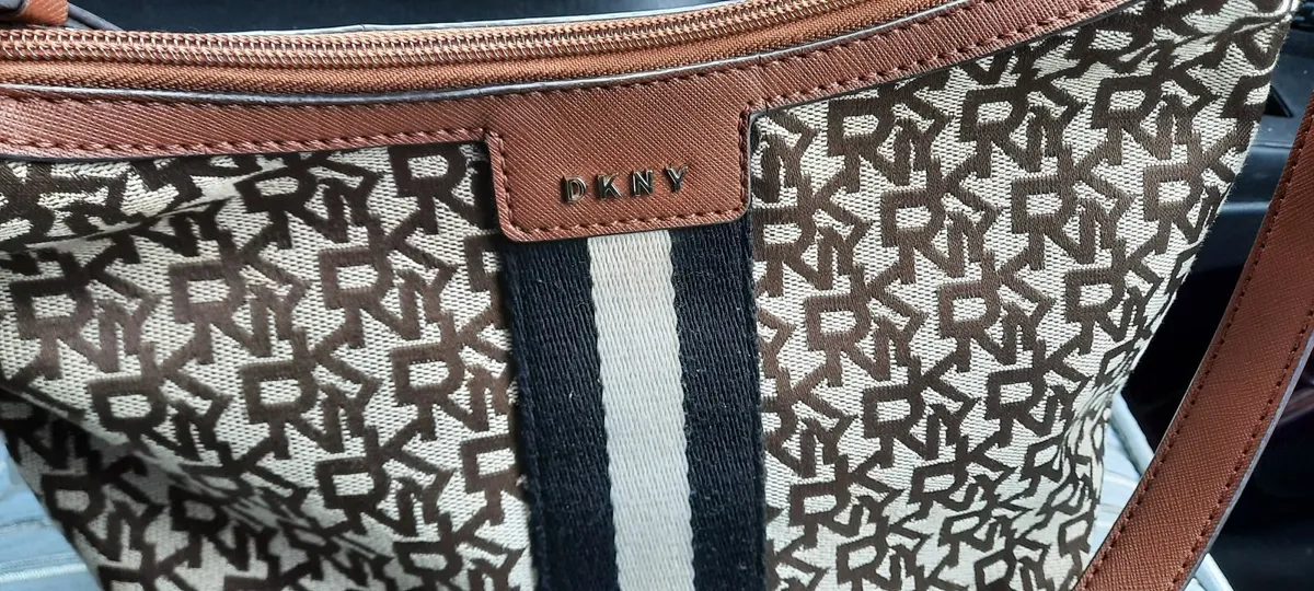 DKNY shoulder bag - Image 4