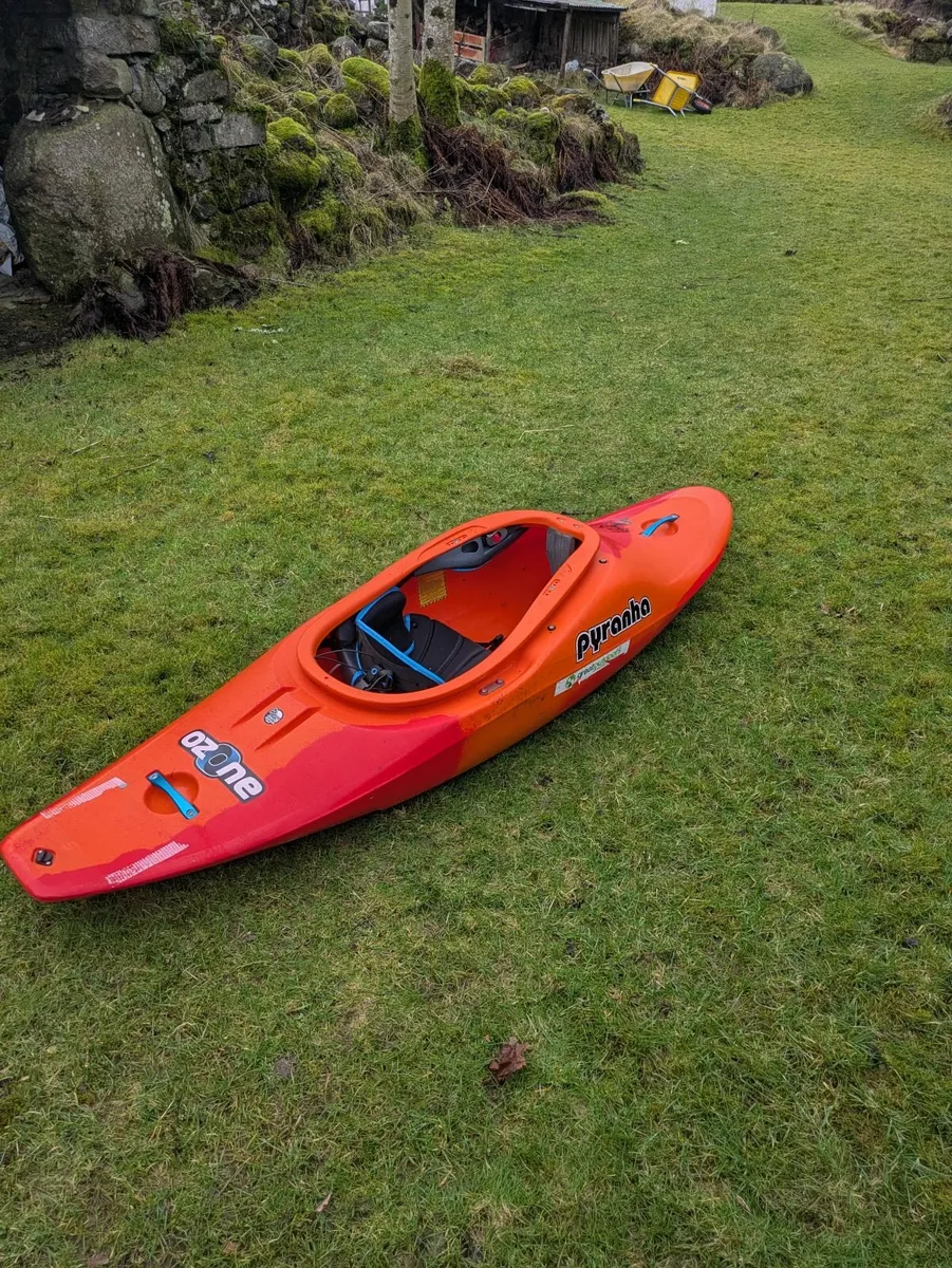 Kayak - pyranha ozone - Image 2