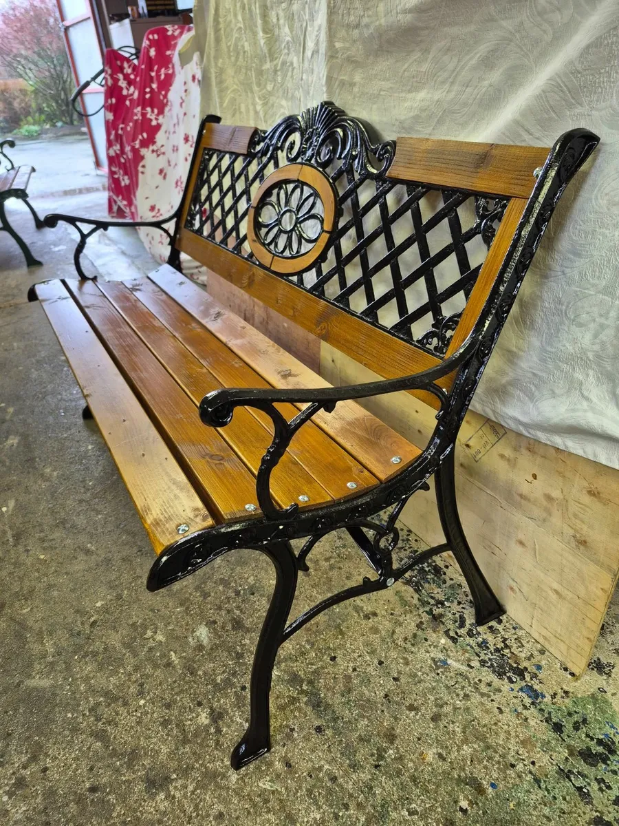 Garden bench - Image 2