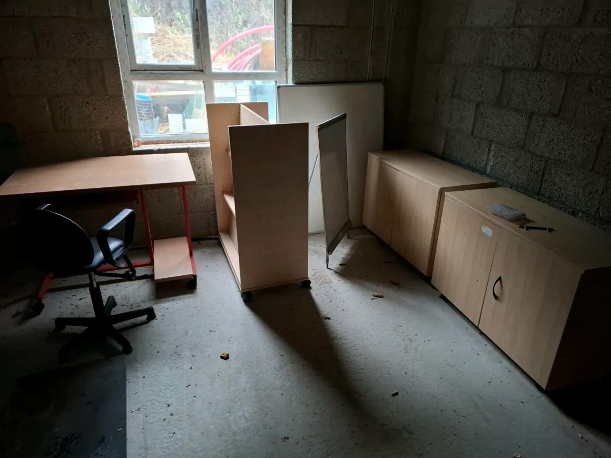 Home Office furniture. - Image 1