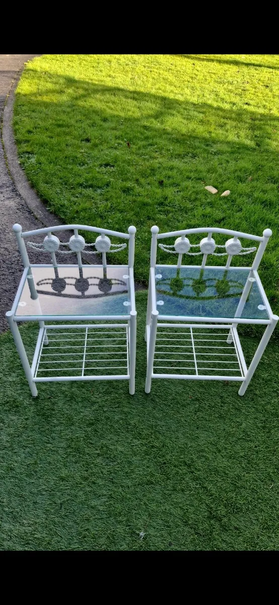 Bedroom furniture - Image 3