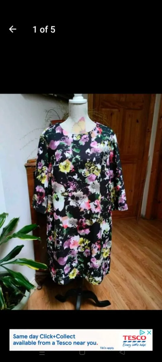 Ladies F&F Dress, never worn, good heavy material, - Image 1