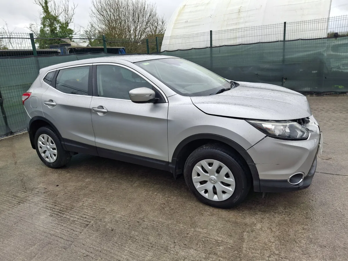 2014 Nissan Qashqai  1.5 Diesel - Image 1