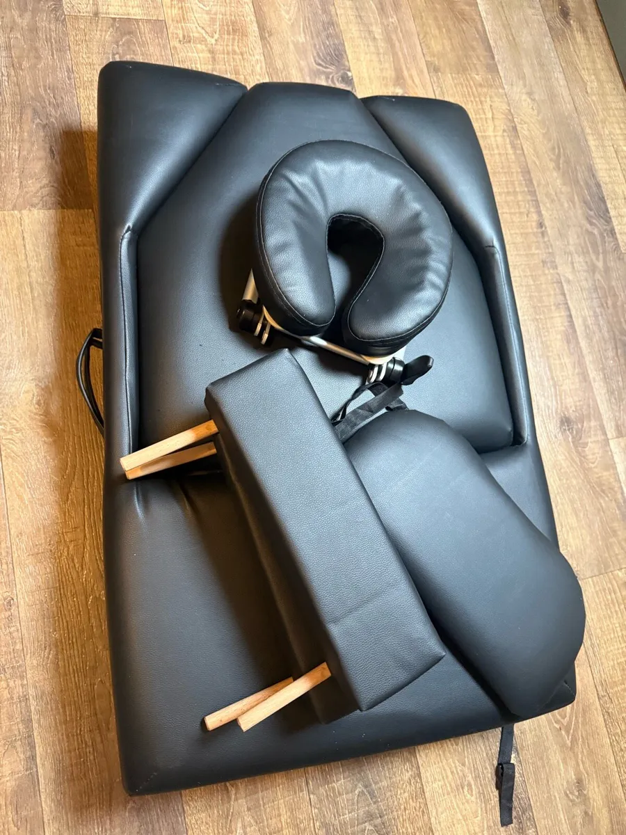 Portable Massage/Beauty Bed - Image 2