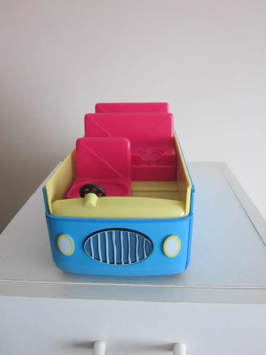 Peppa Pig  Talking School Bus - Image 2