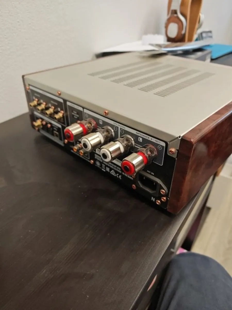 Marantz Hd-amp 1 - Rare - As New - Image 2