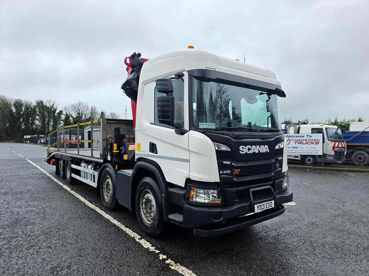 2021 Scania P410 8X2 Rear steer with 26ft Sterling - Image 1