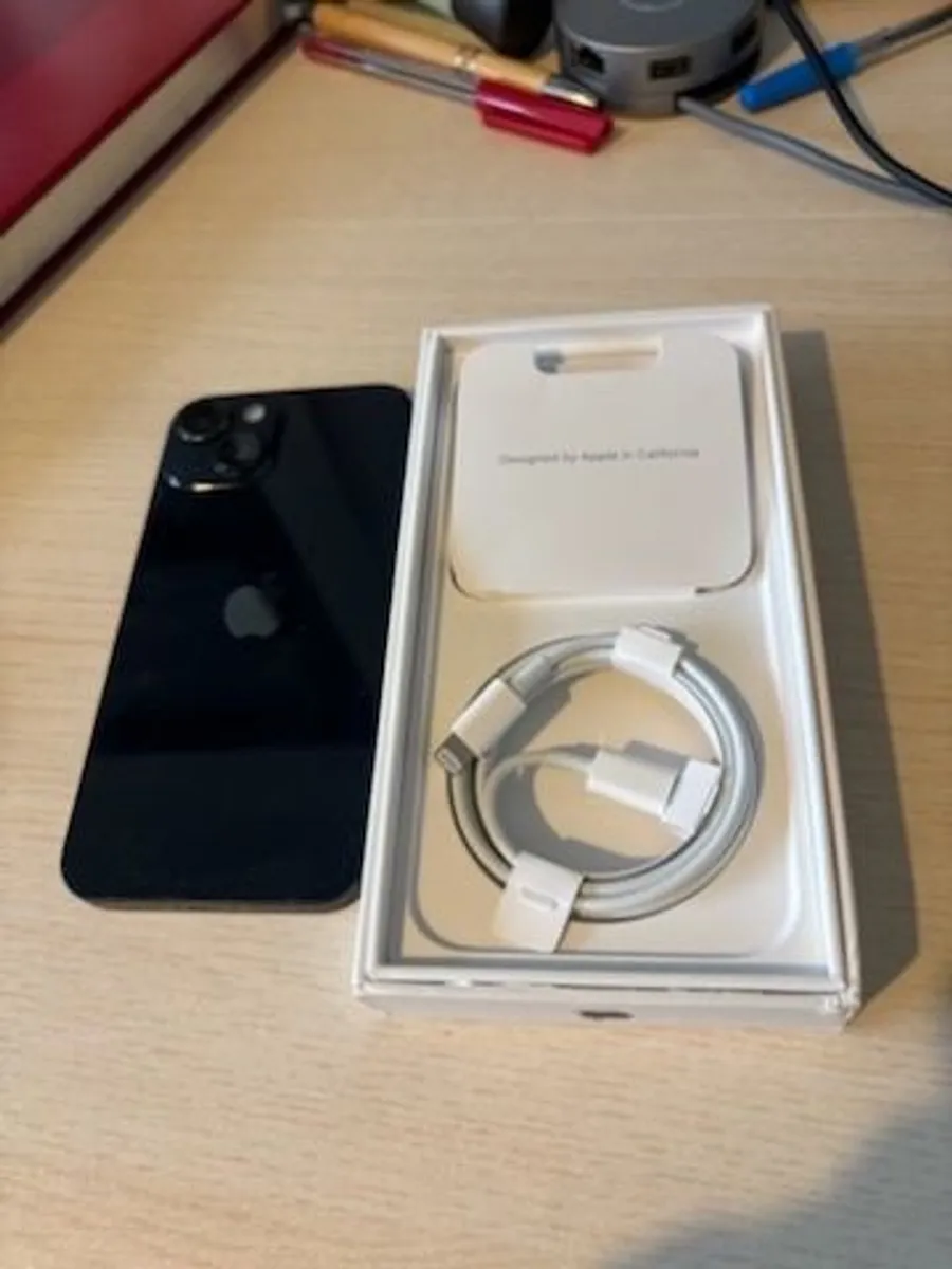 iPhone 14 - Image 1