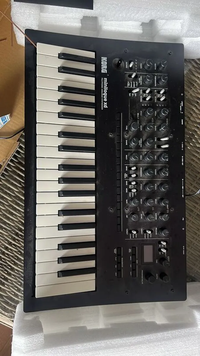 KORG minilogue xd - Excellent condition, boxed - Image 1