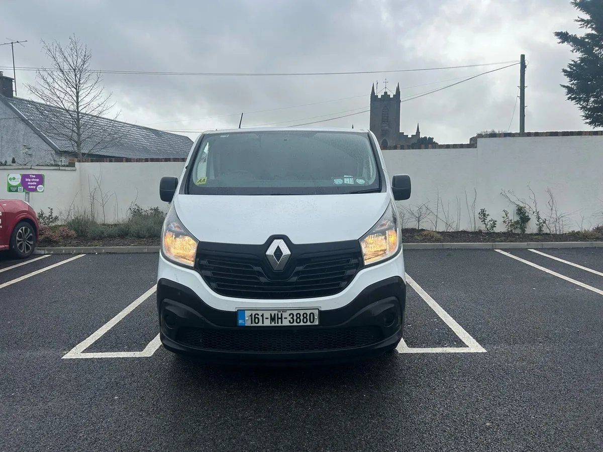 RENAULT TRAFFIC 2016 TAX AND CVRT - Image 3