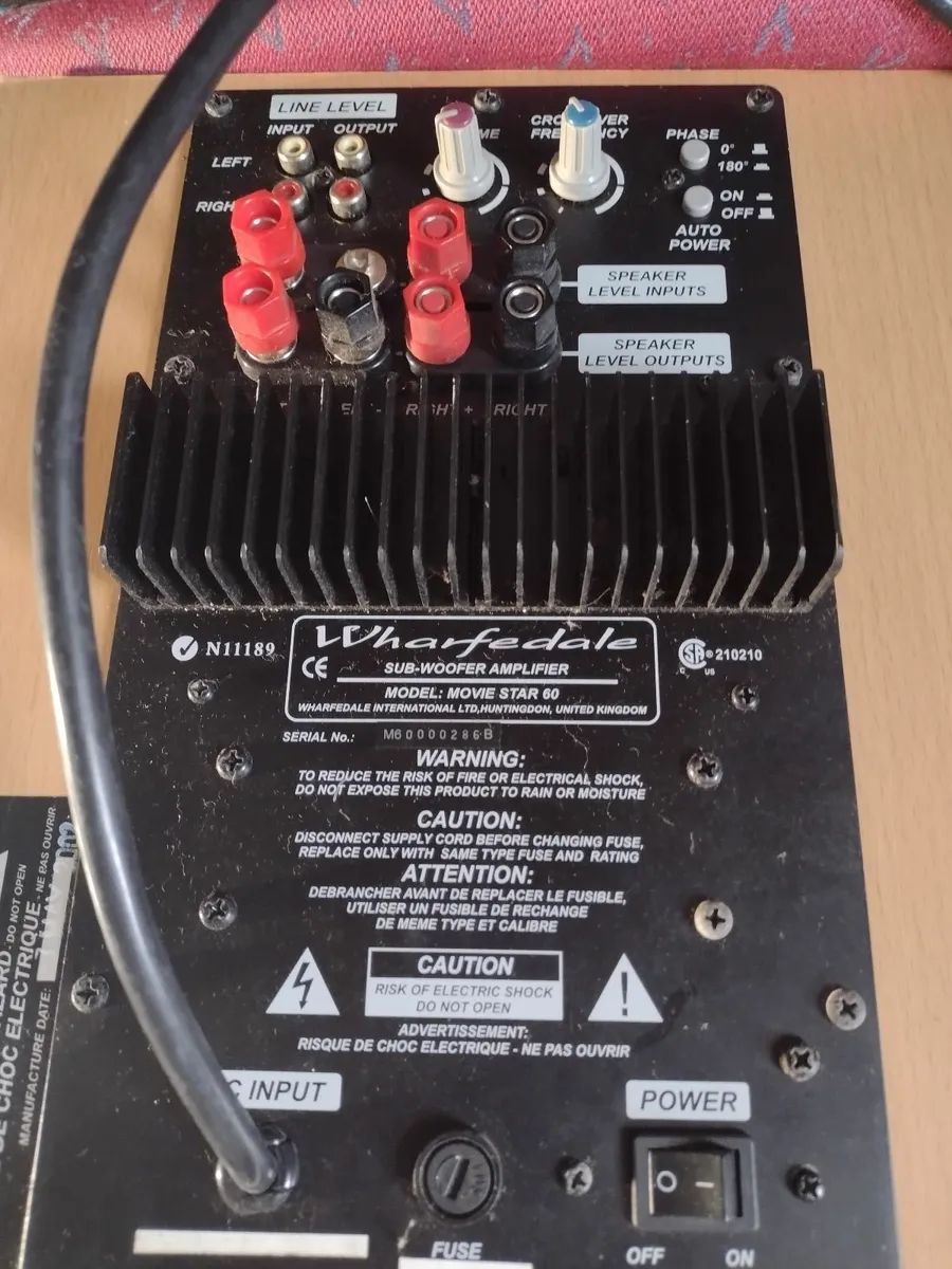 Antique heavy wooden Wharfedale sub-woofer amplifi - Image 3