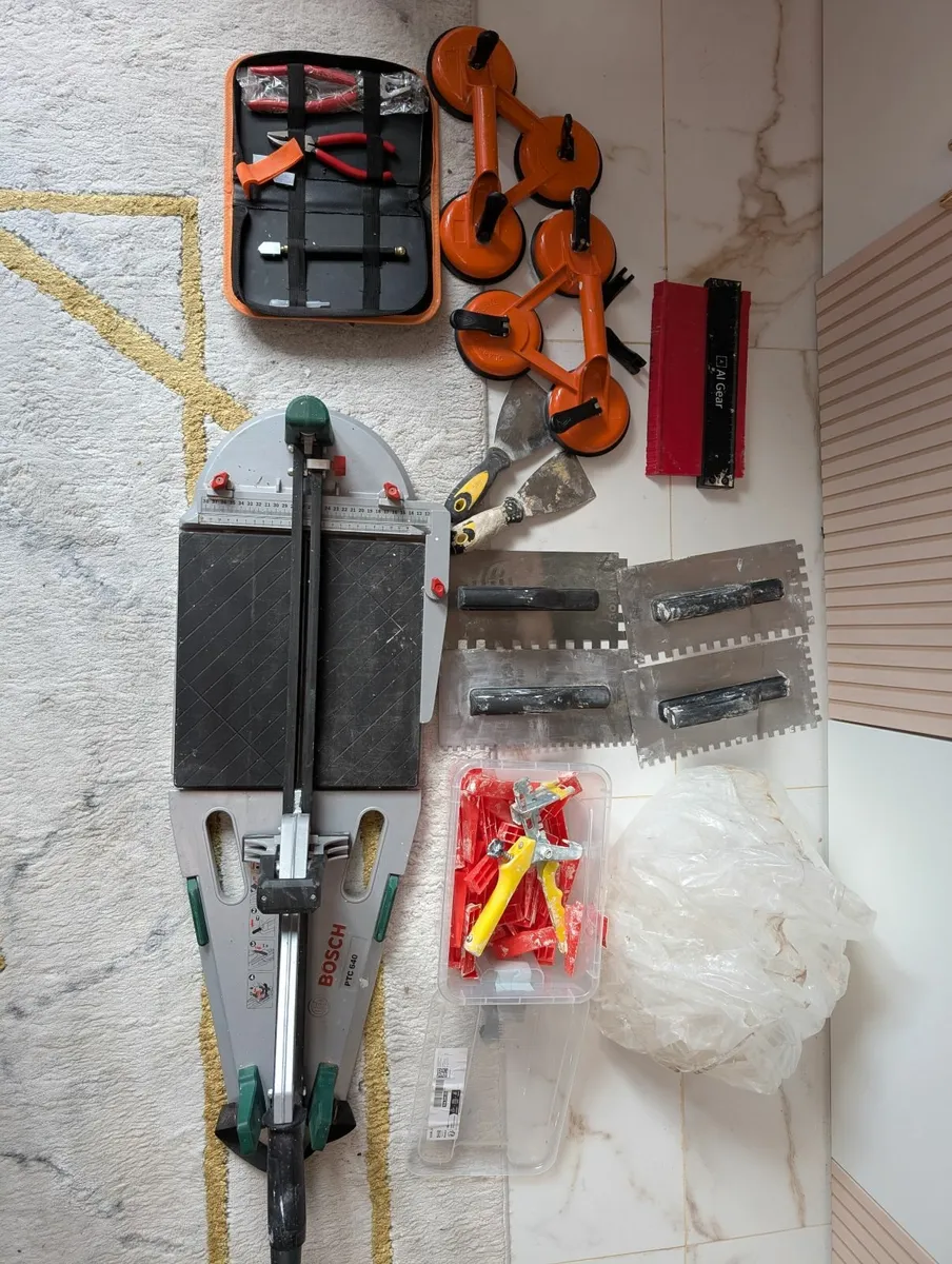 Professional Tile Installation Tool Set – Bosch - Image 1