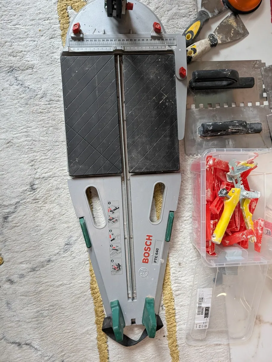 Professional Tile Installation Tool Set – Bosch - Image 4