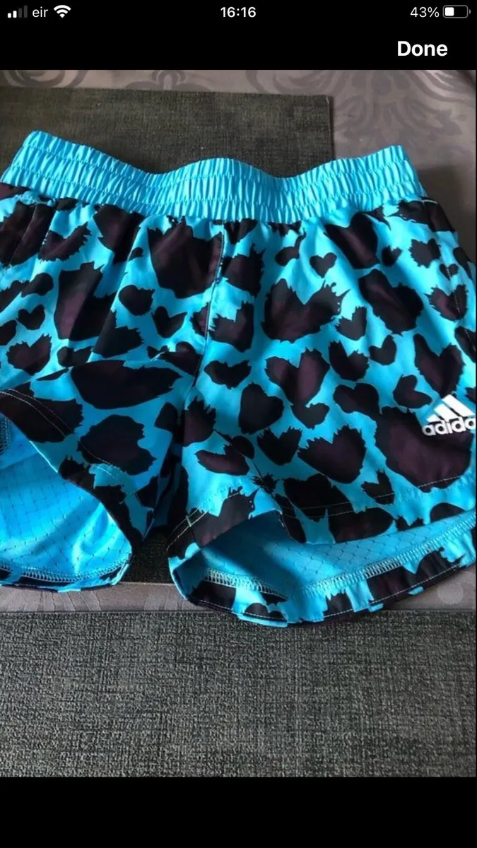 Girls new adidas shorts age 13/14 €10 - Image 3