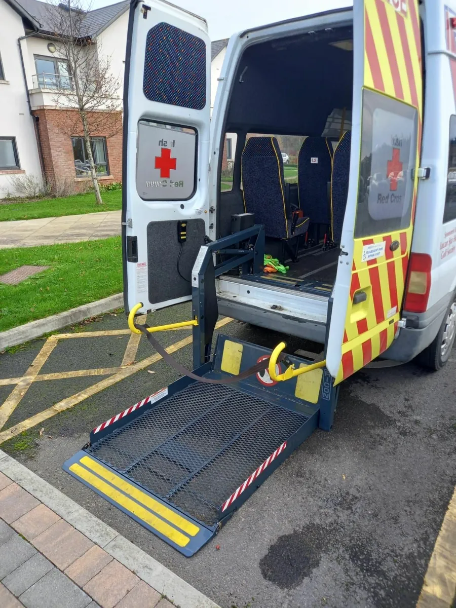 Ford Transit minibus 2007 - Image 3